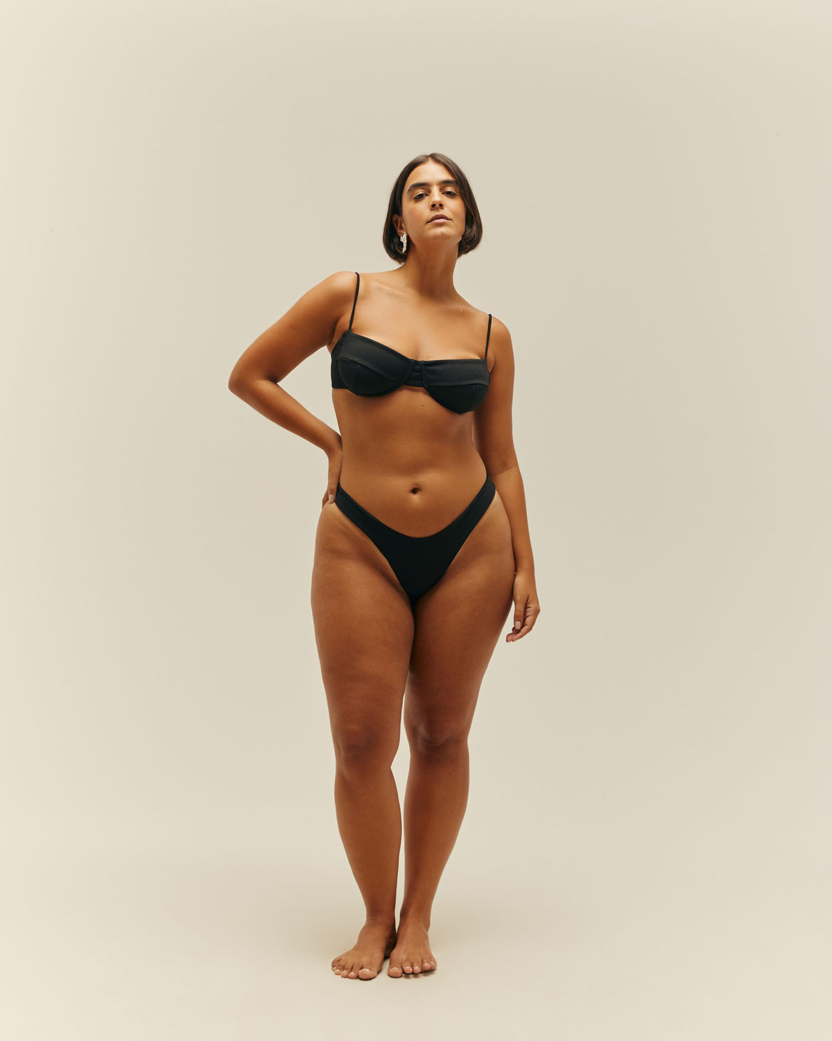 CREPE VINTAGE TOP BLACK