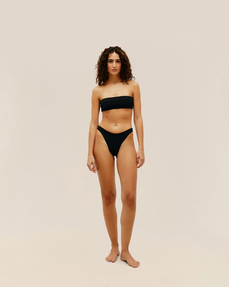 STRAIGHT GABI TOP BLACK CREPE