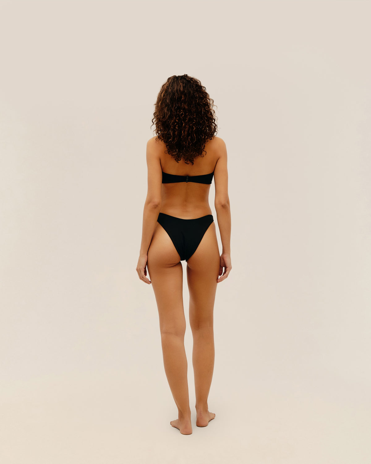 STRAIGHT GABI TOP BLACK CREPE