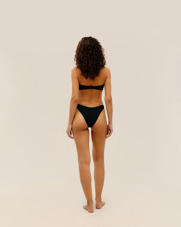 CREPE STRAIGHT GABI TOP NOIR