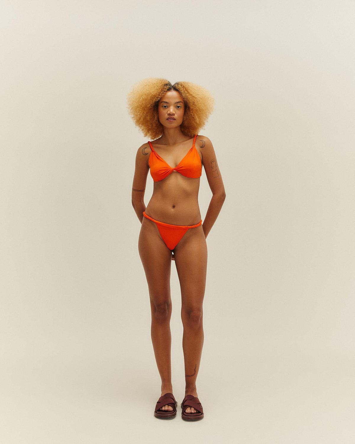 MILO TOP MIE ORANGE