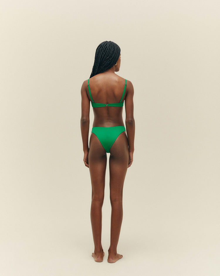 MONICA DIGITAL GREEN TOP