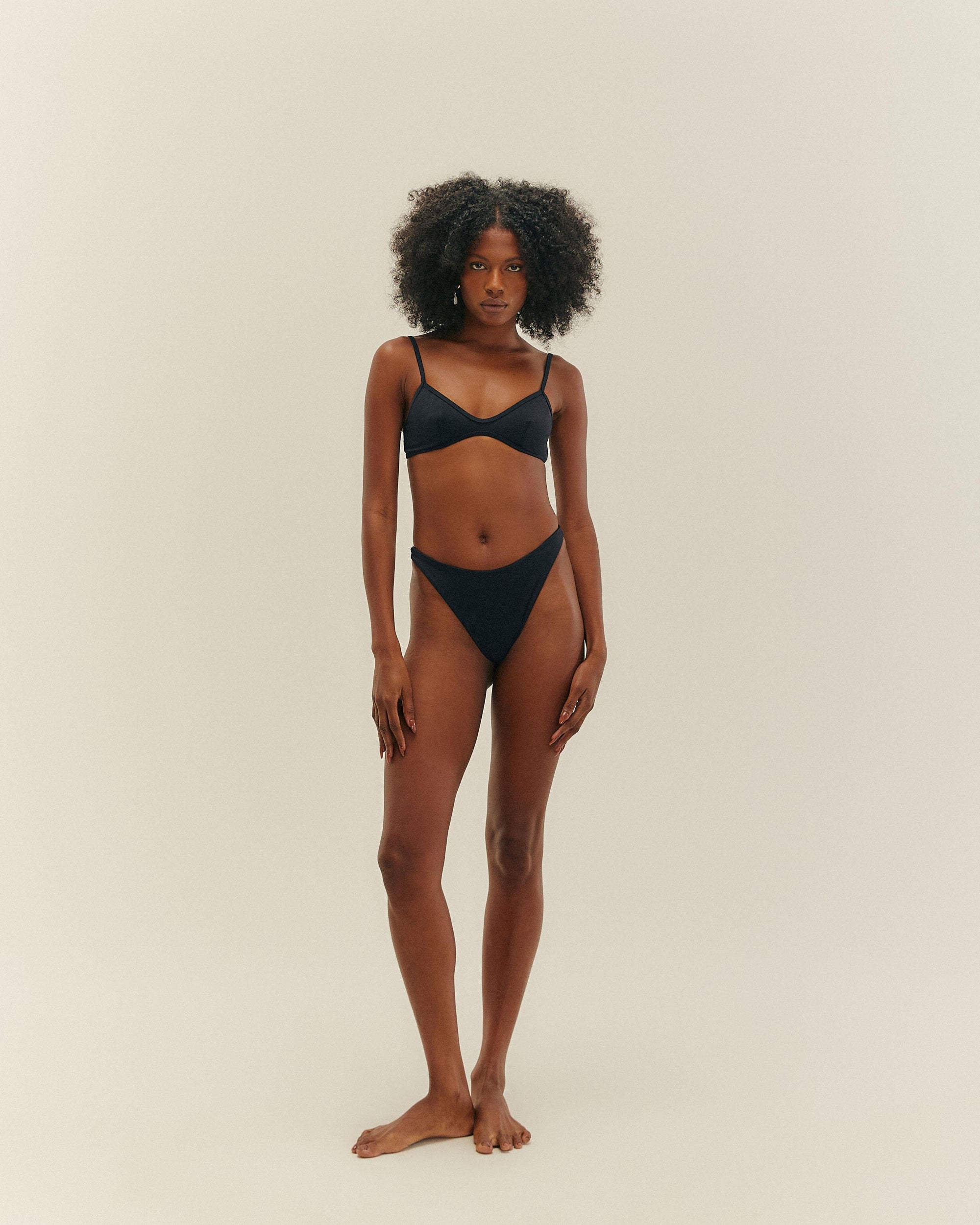 TOP CRIS VIES FP BLACK
