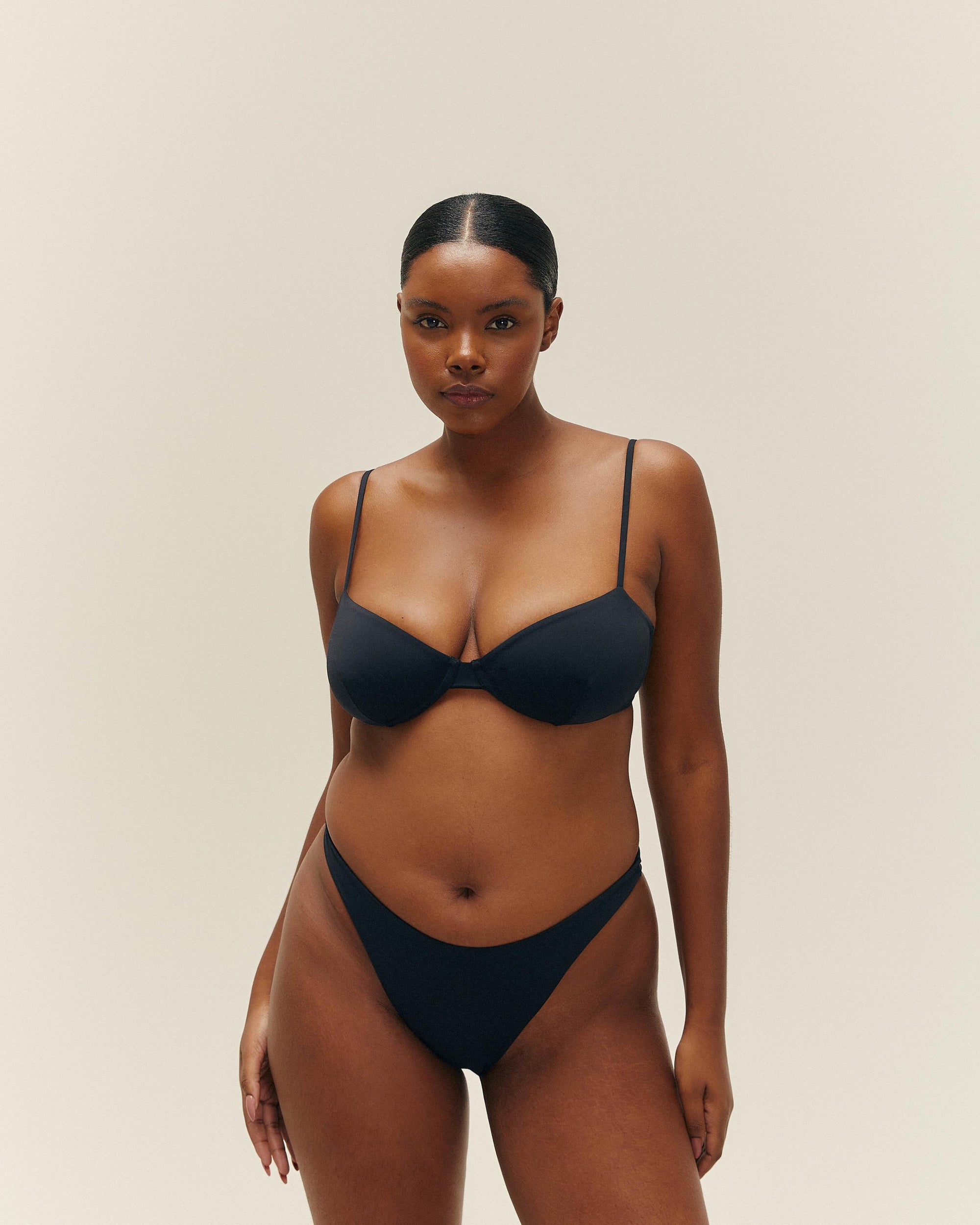 ADJUSTABLE LIDI TOP BLACK