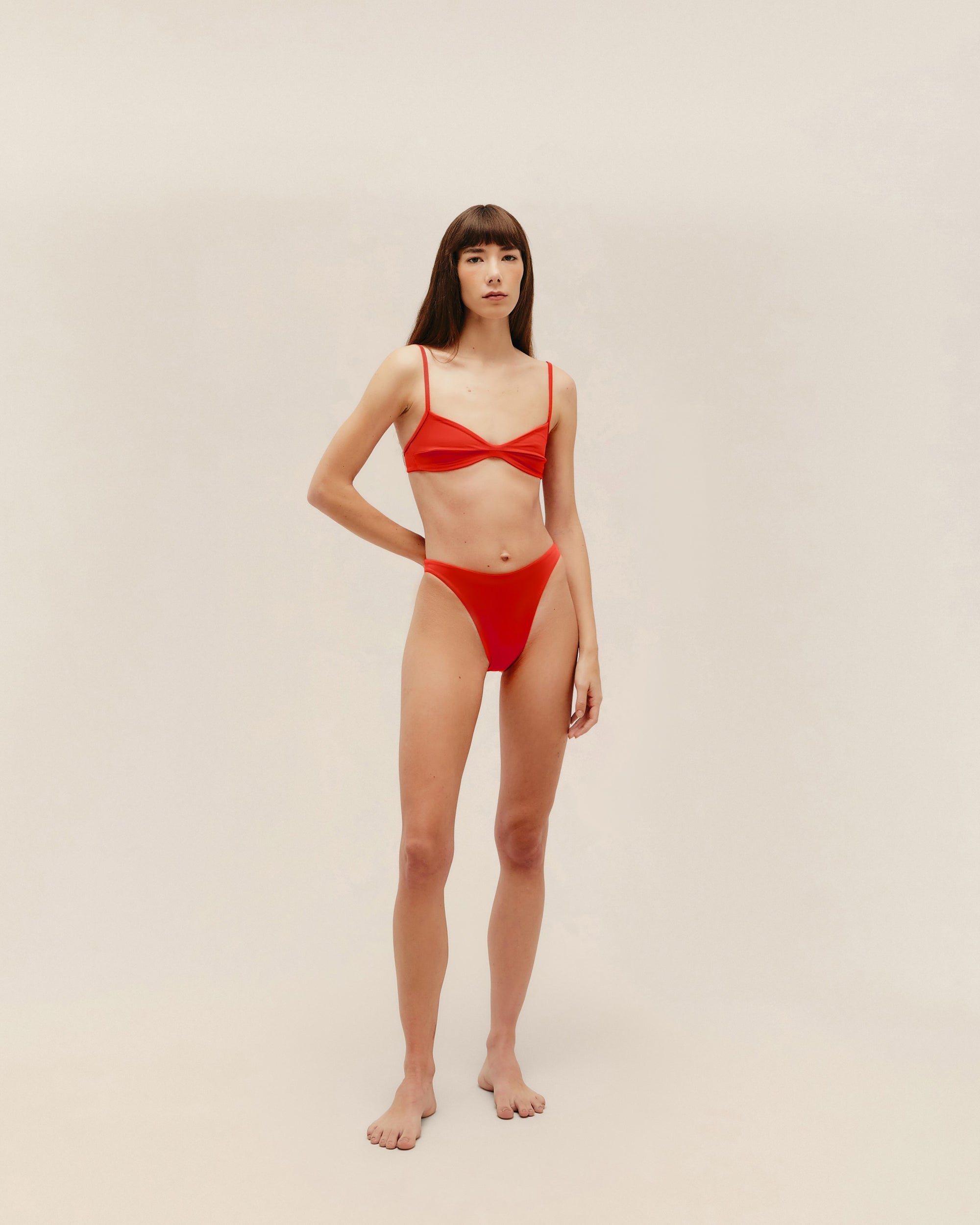 ADJUSTABLE MONICA TOP RED SHIFT