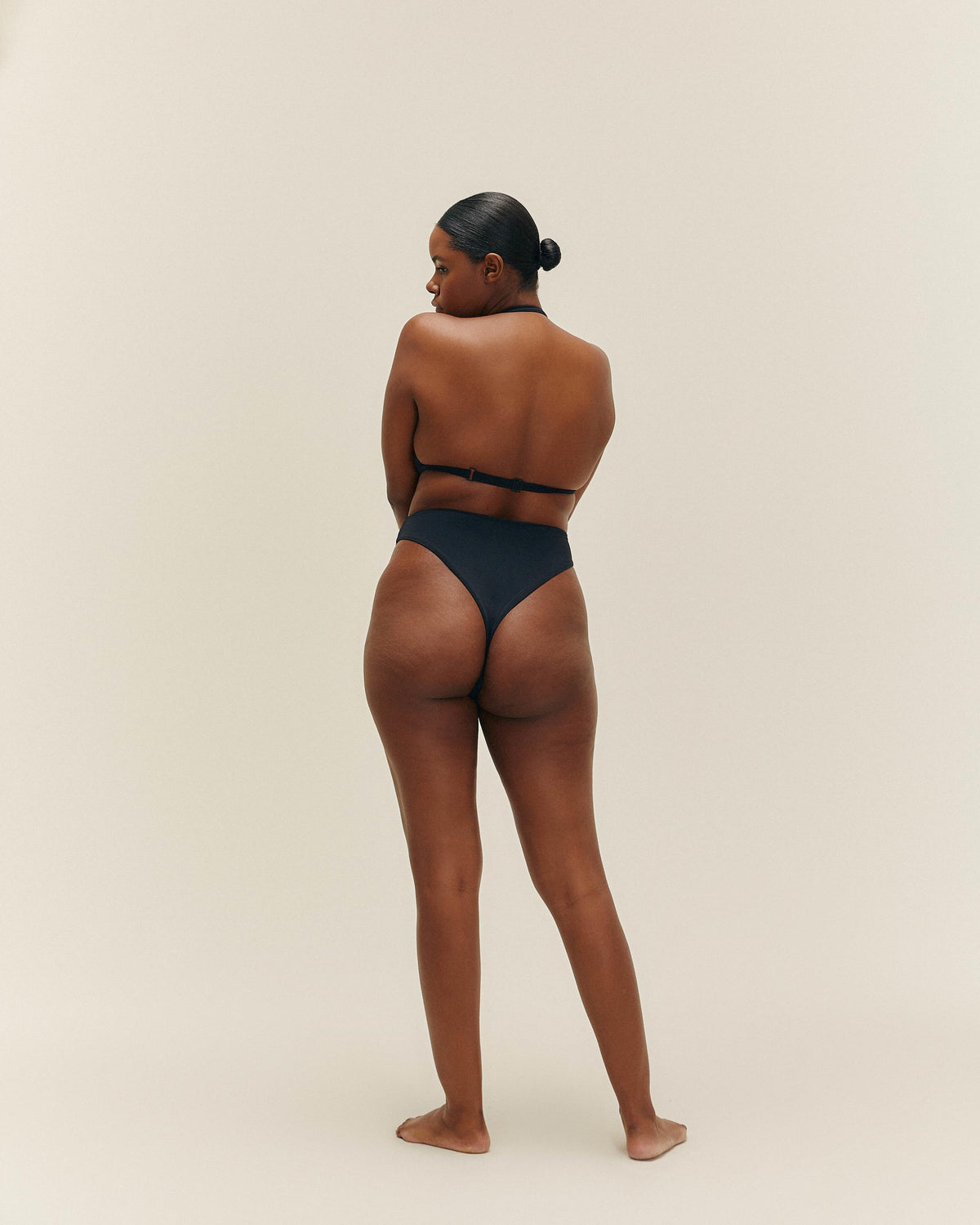 TOP NADIA AJUSTABLE NEGRO NEGRO