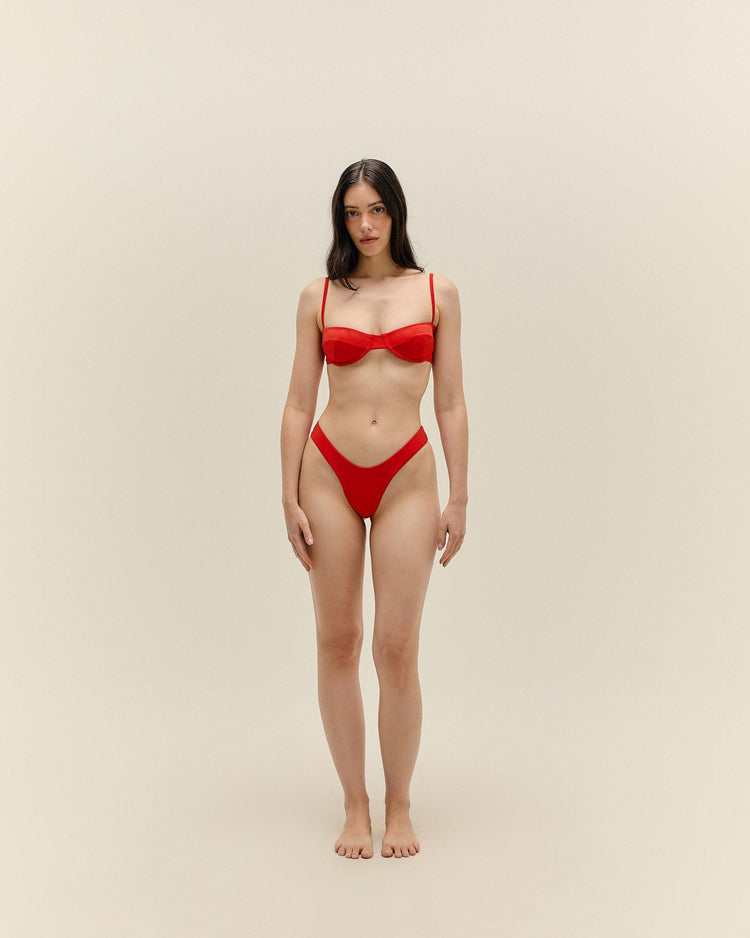 ADJUSTABLE VINTAGE TOP RED SHIFT