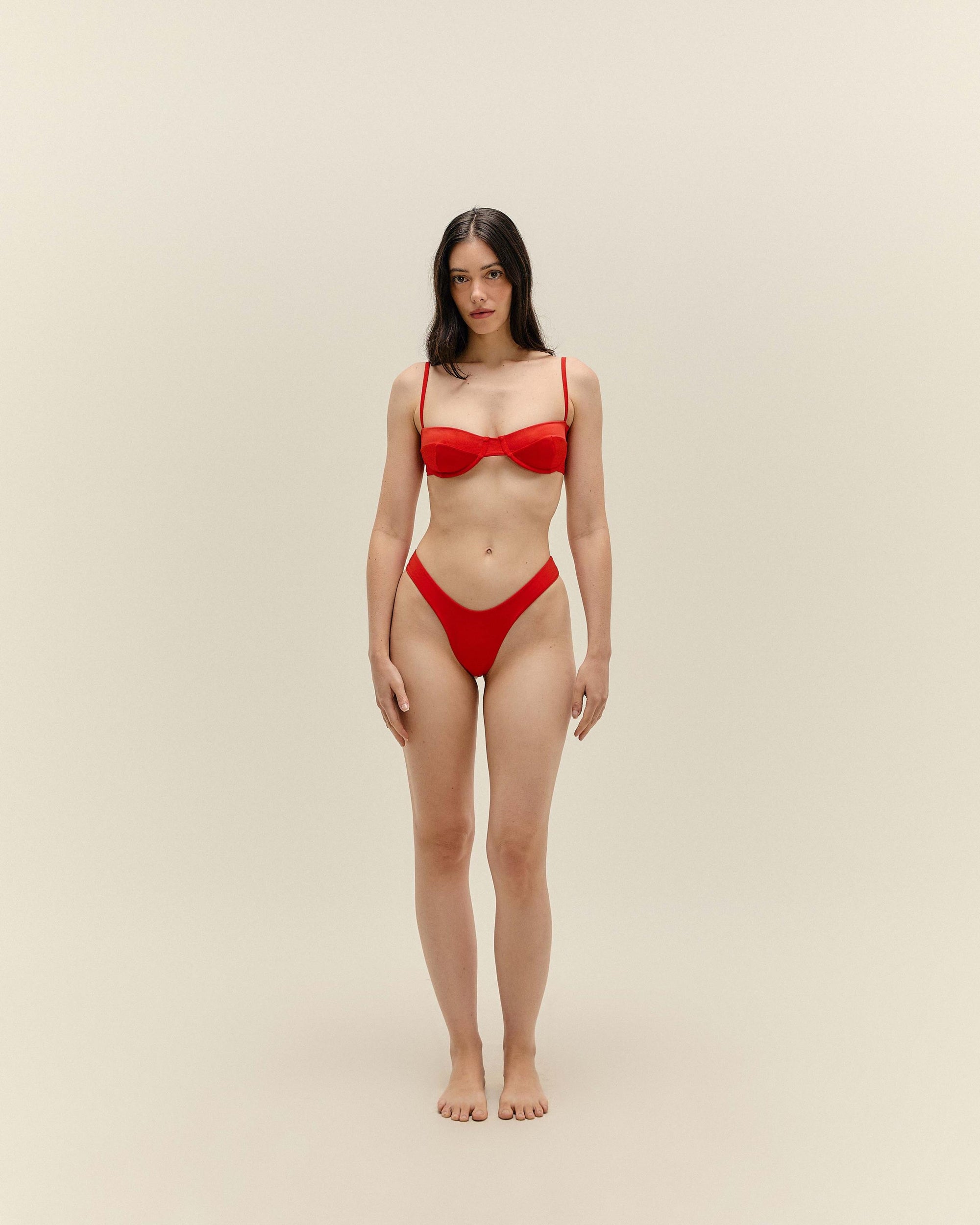 ADJUSTABLE VINTAGE TOP RED SHIFT