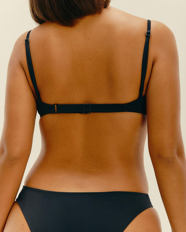 ADJUSTABLE VINTAGE TOP BLACK