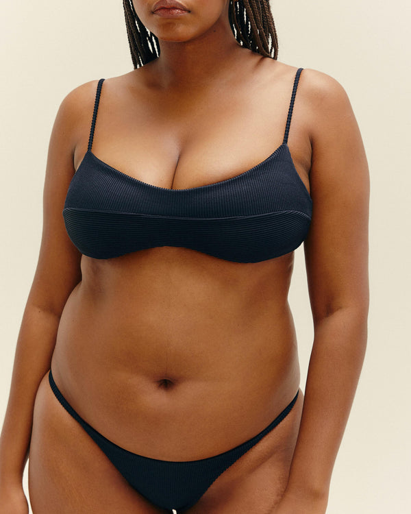 RIBBED AGATHA TOP BLACK