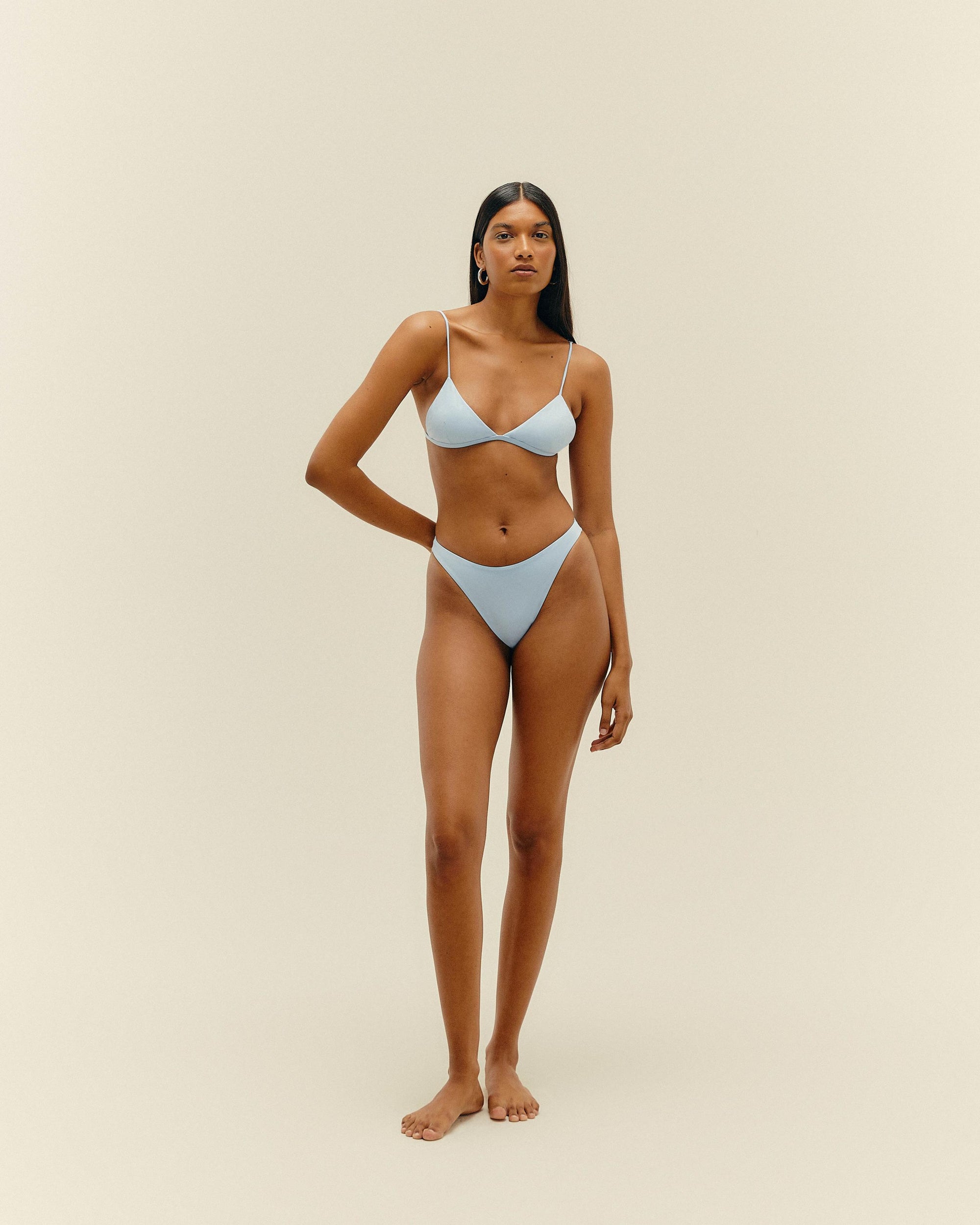 AJUSTABLE OLIVIA TOP CELESTE BLUE