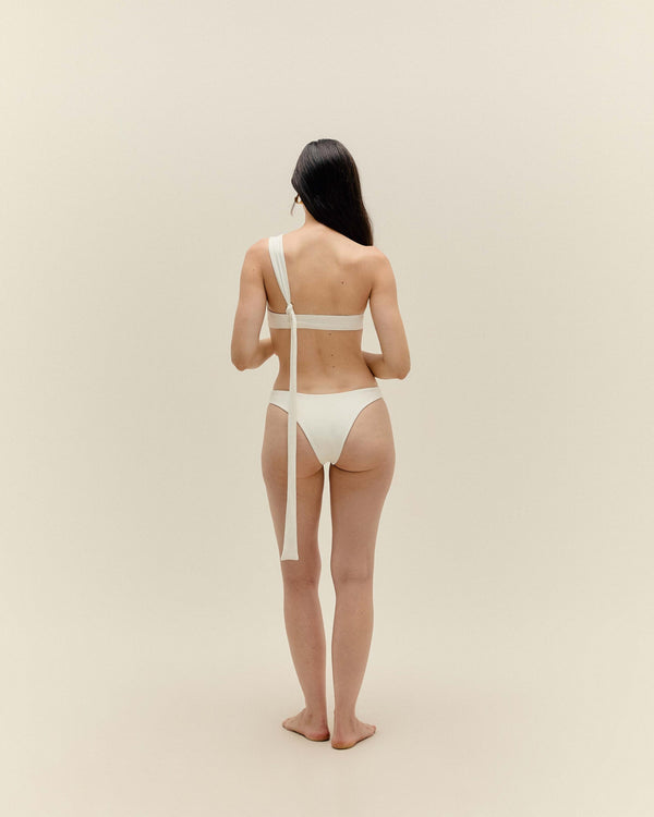 ANGELINA TOP BLANCO ROTO