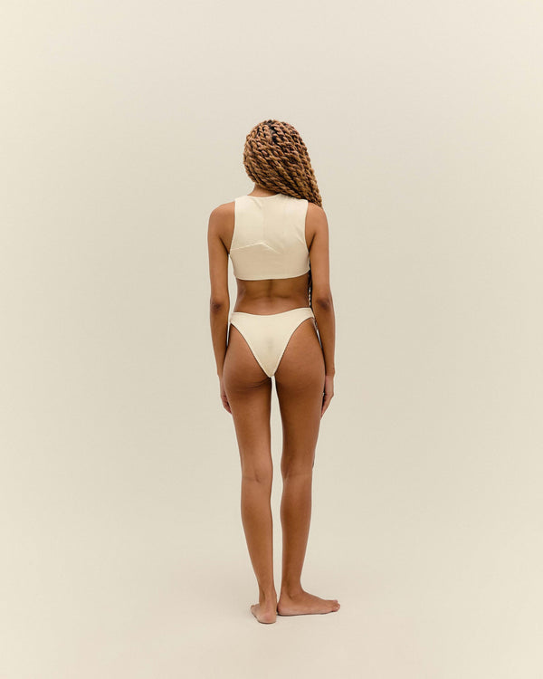 RIBBED CUT OUT TOP WHITE CLAY