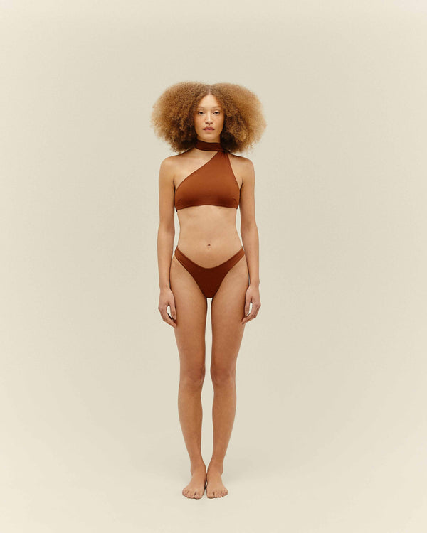ANGELINA TOP MID BROWN