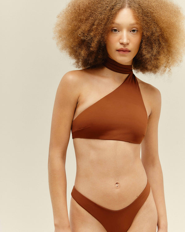 ANGELINA TOP MID BROWN