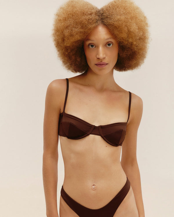ADJUSTABLE VINTAGE TOP BRAUNA BROWN