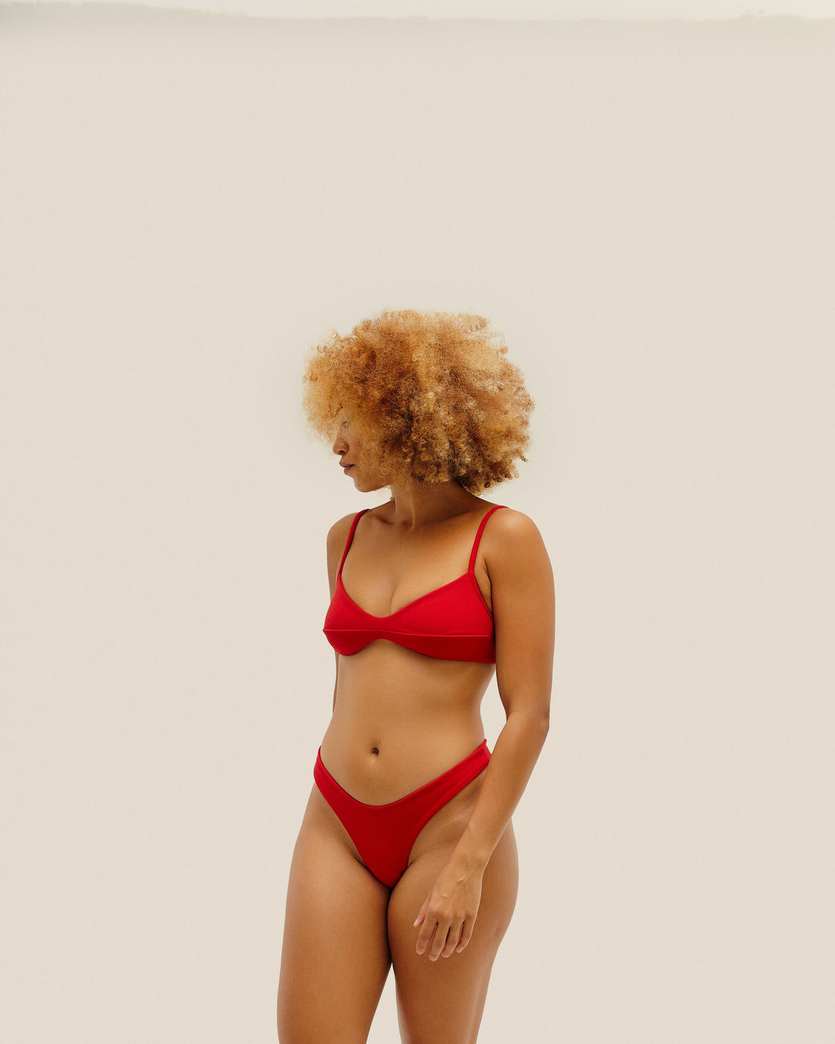 CREPE MONICA TOP ROUGE