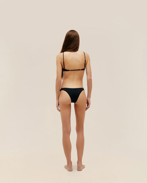 CORA TOP BLACK