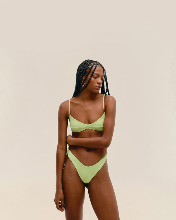 ADJUSTABLE MONICA TOP CANOAS GREEN