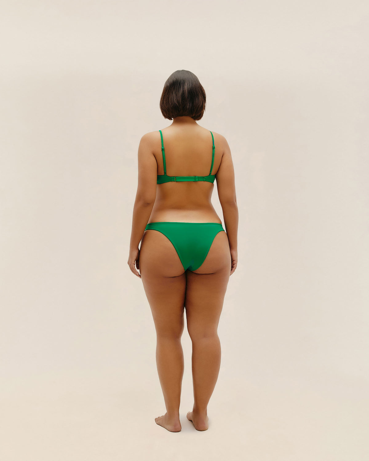 TOP VINTAGE AJUSTABLE EN VERDE VINTAGE