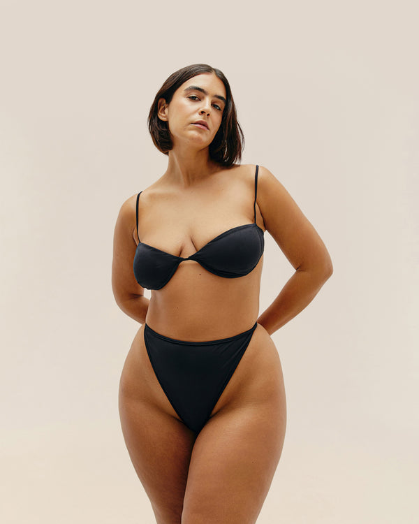 ELLA TOP BLACK