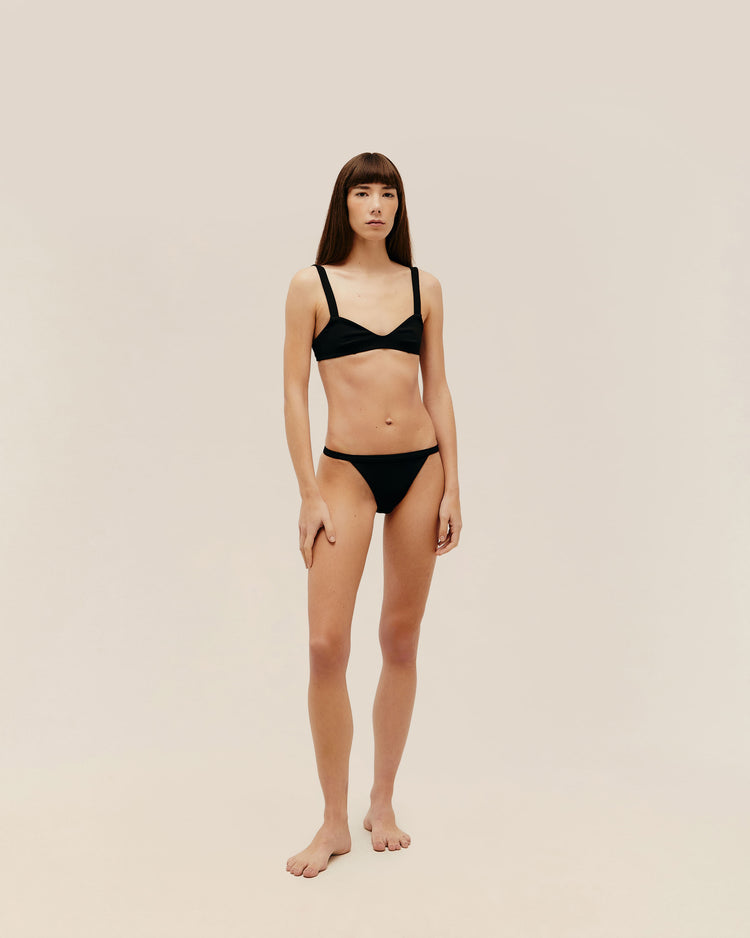 DRICA TOP BLACK CREPE