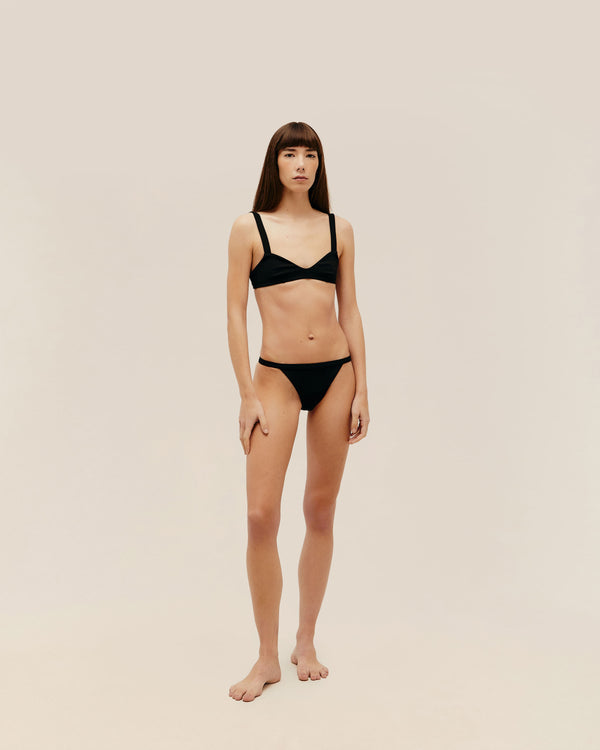DRICA TOP BLACK CREPE