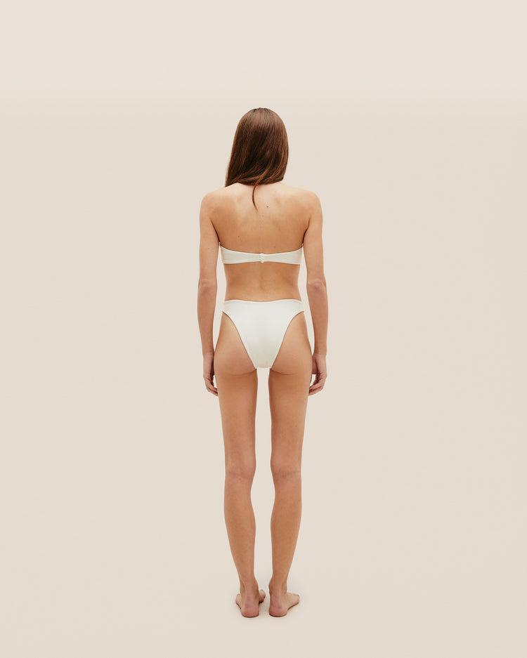 CREPE STRAIGHT GABI TOP OFF-WHITE