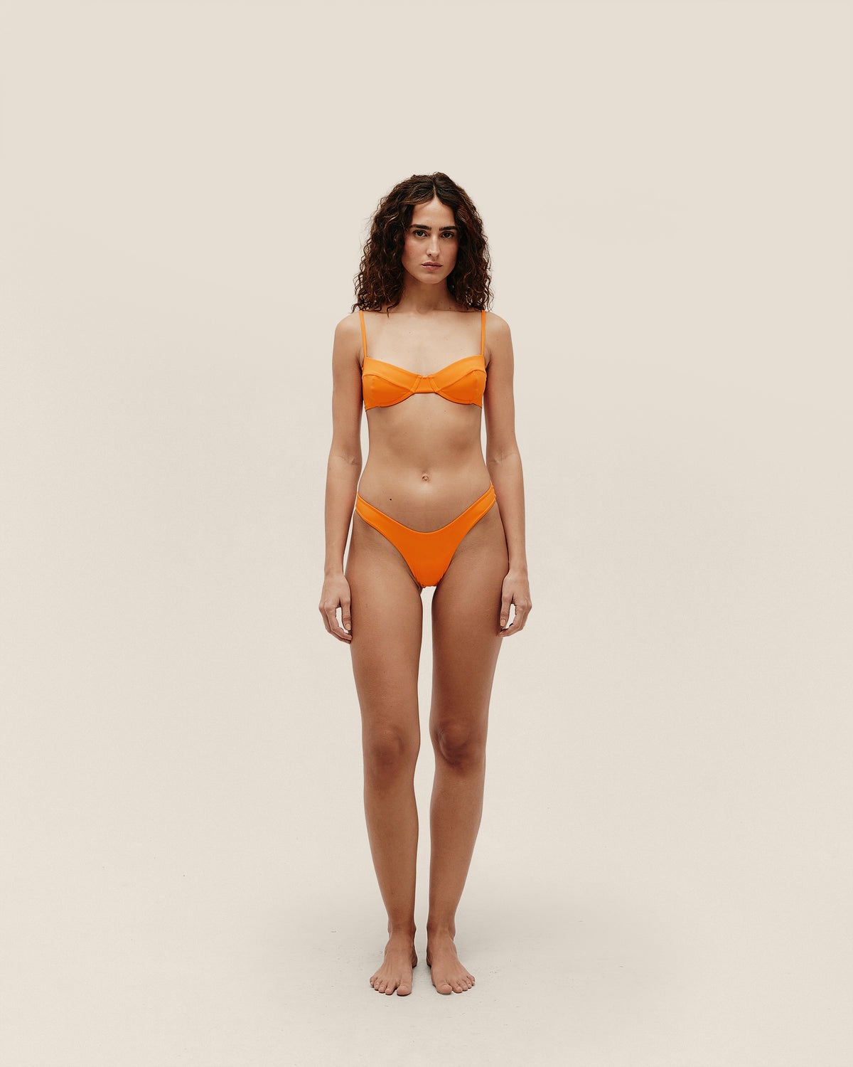ADJUSTABLE VINTAGE TOP MANDARINA ORANGE