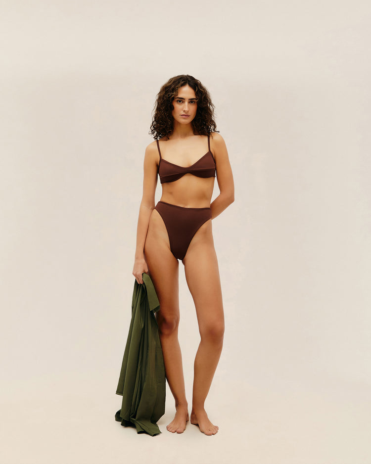 CREPE MONICA TOP COHIBA BROWN