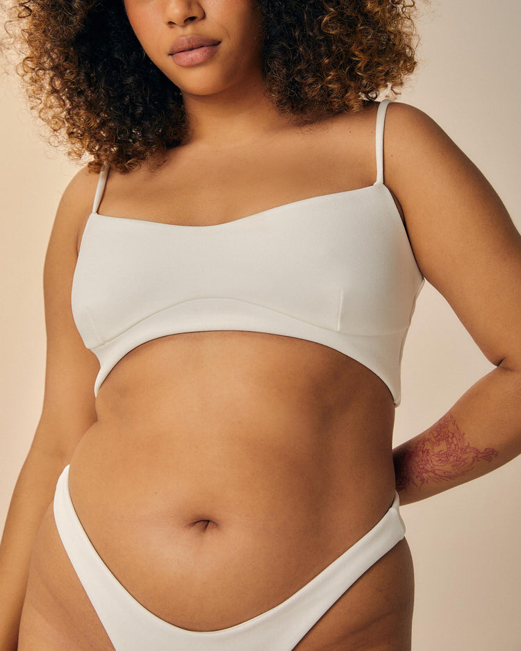 LEILA BOTTOM OFF-WHITE