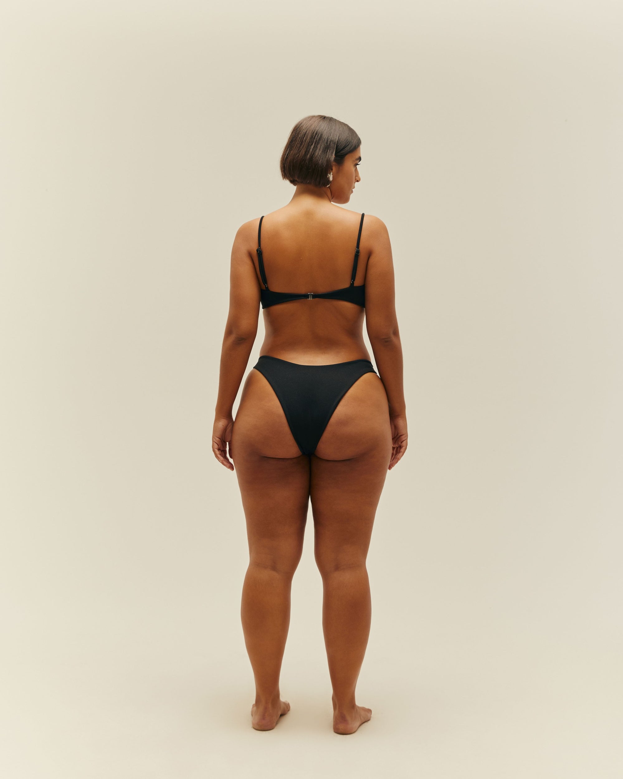 CREPE LEILA NEGRO