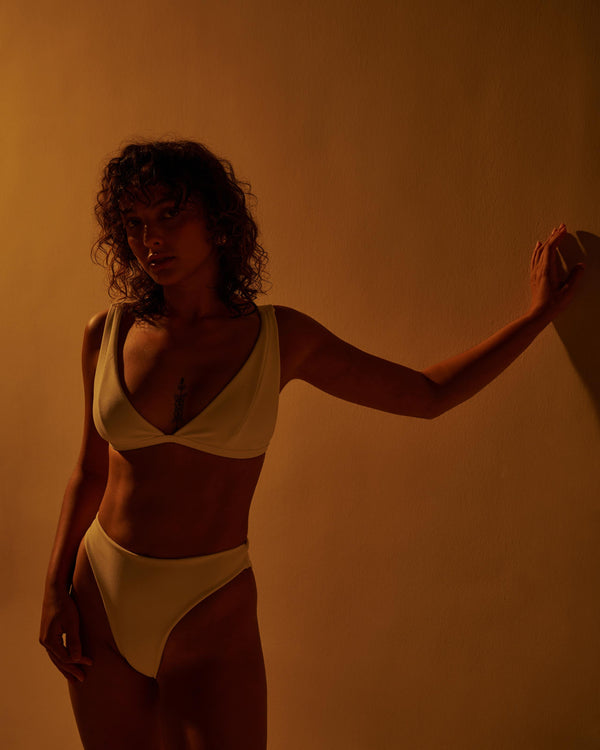 CREPE MAH HOTPANTS - OFF-WHITE