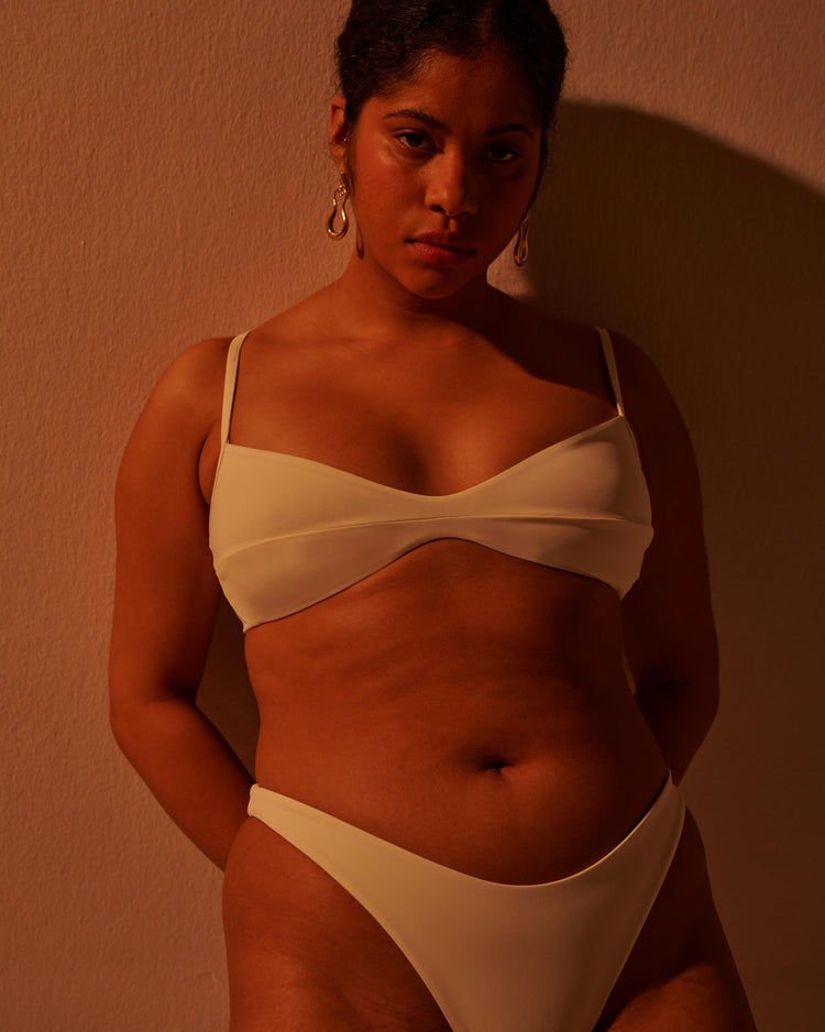 LOLA BOTTOM BLANCHÉ