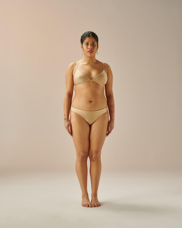 PIPING HOTPANTS SATU BEIGE