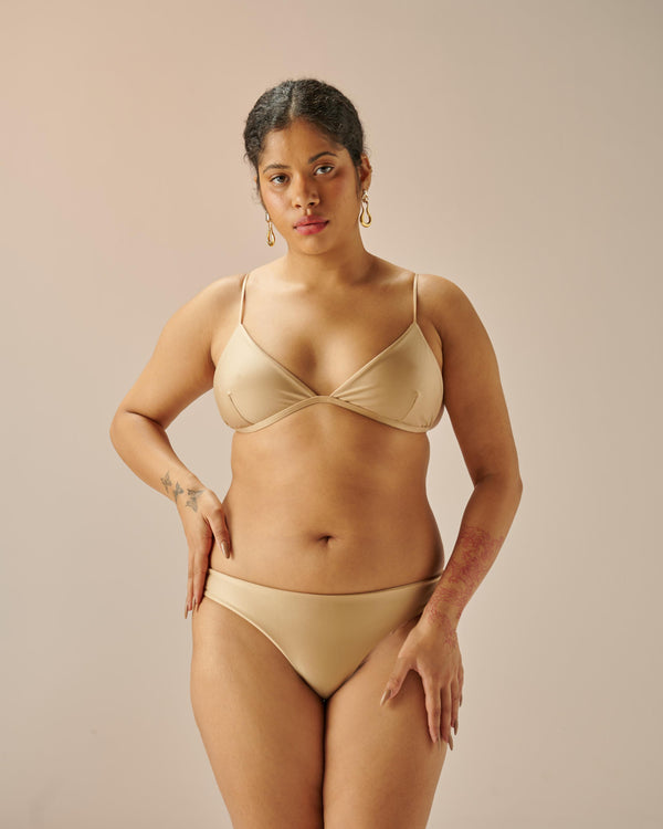 PIPING HOTPANTS SATU BEIGE