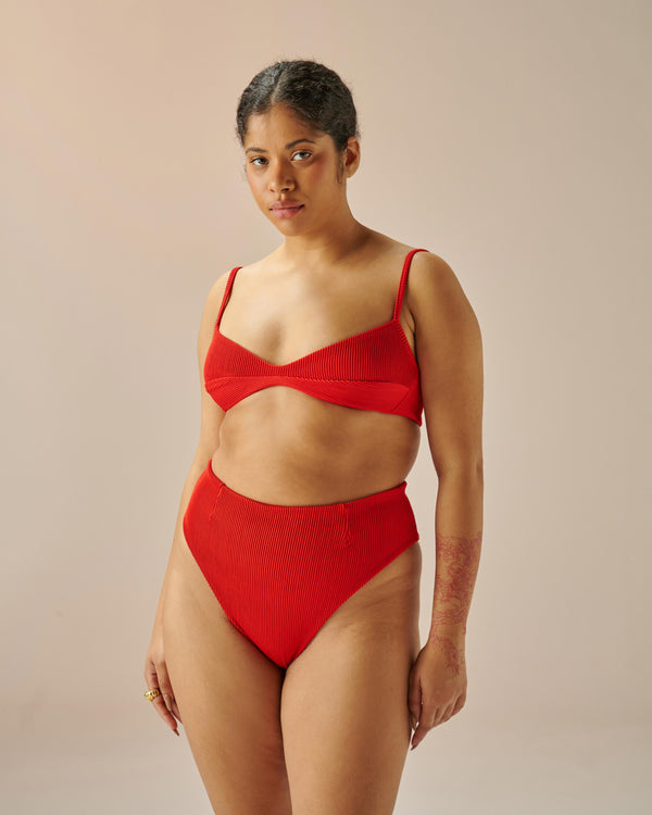 RIBBED HIGHLEG HOTPANTS RED SHIFT