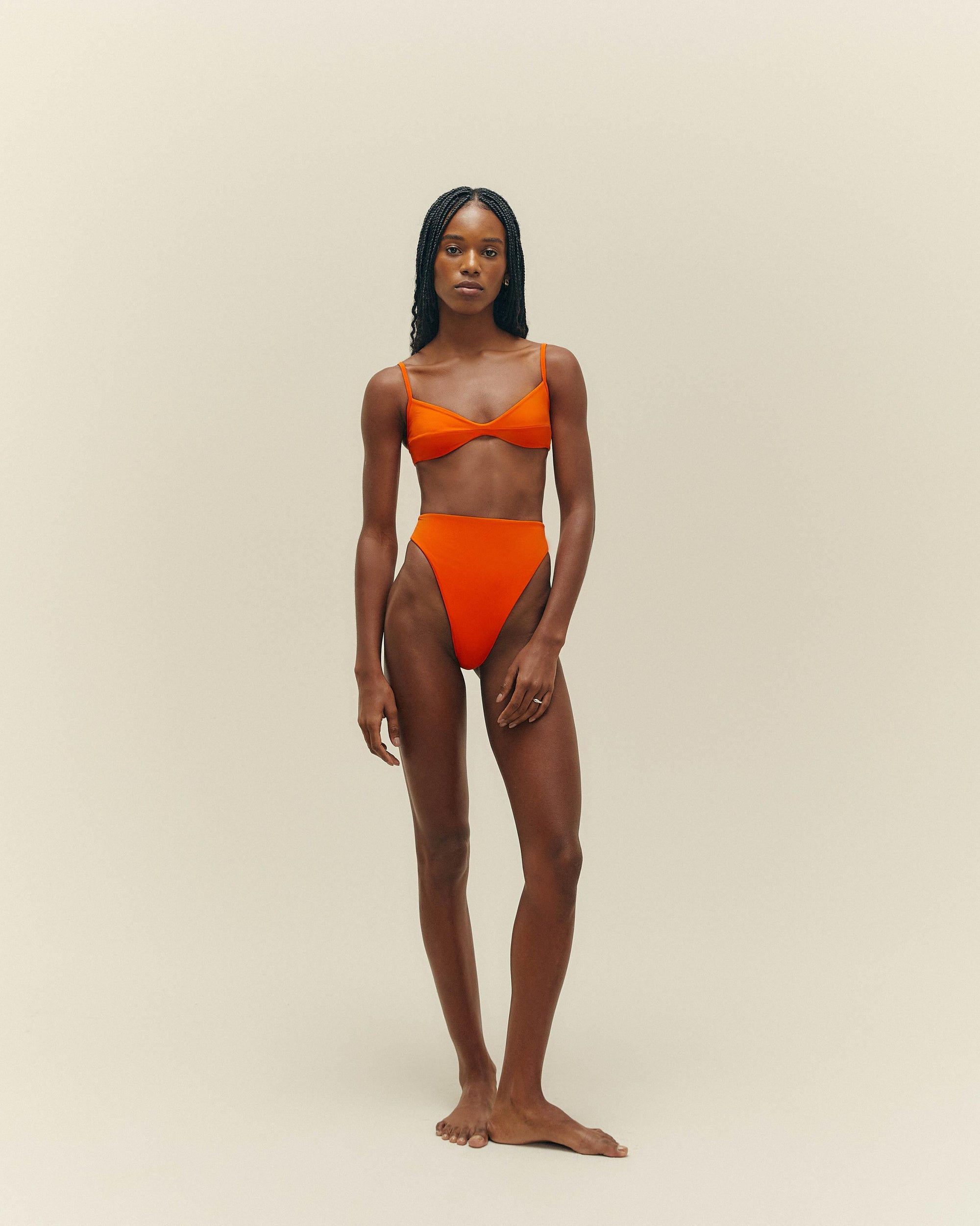 SHORT PIPING MIE ORANGE