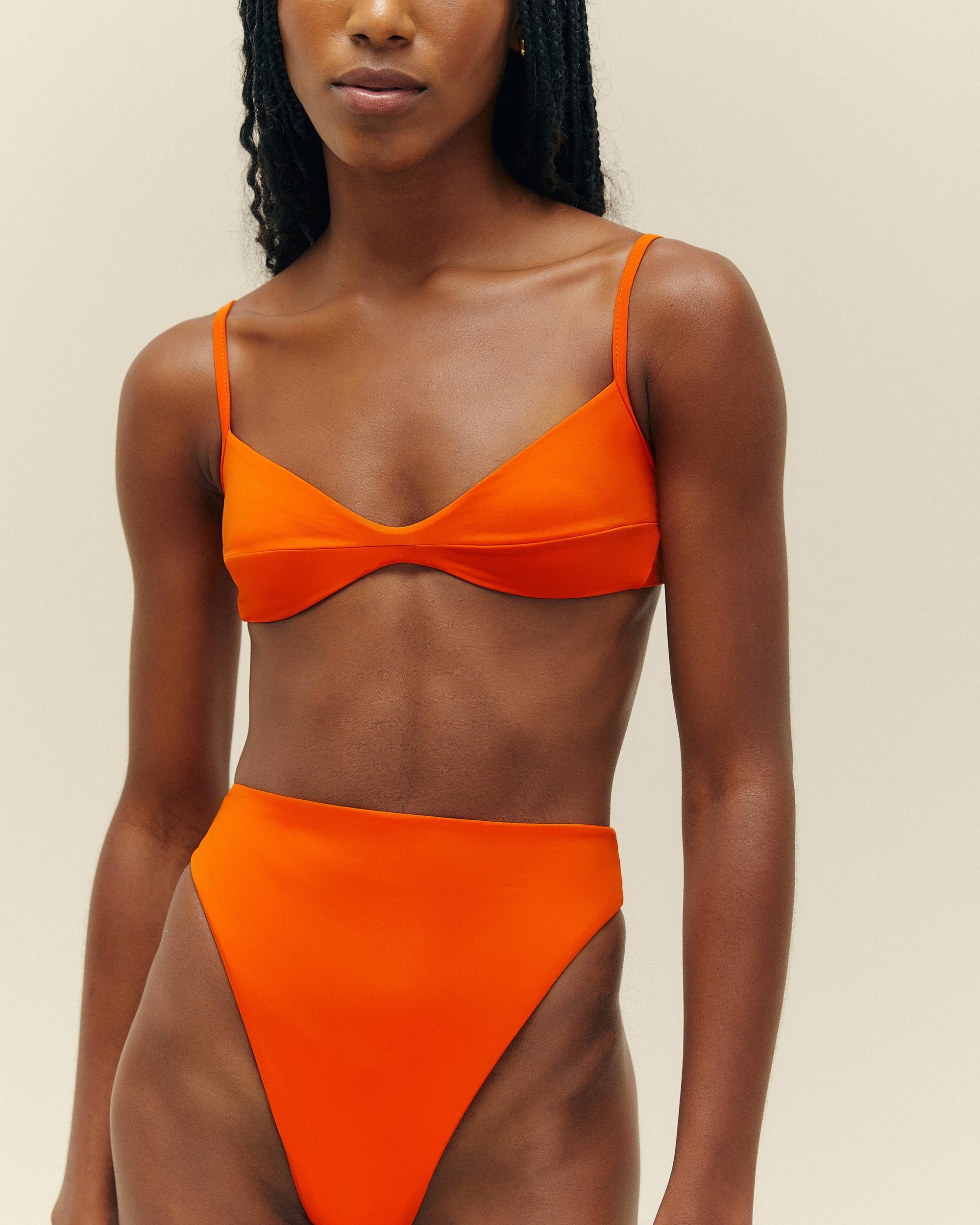 SHORT PIPING MIE ORANGE