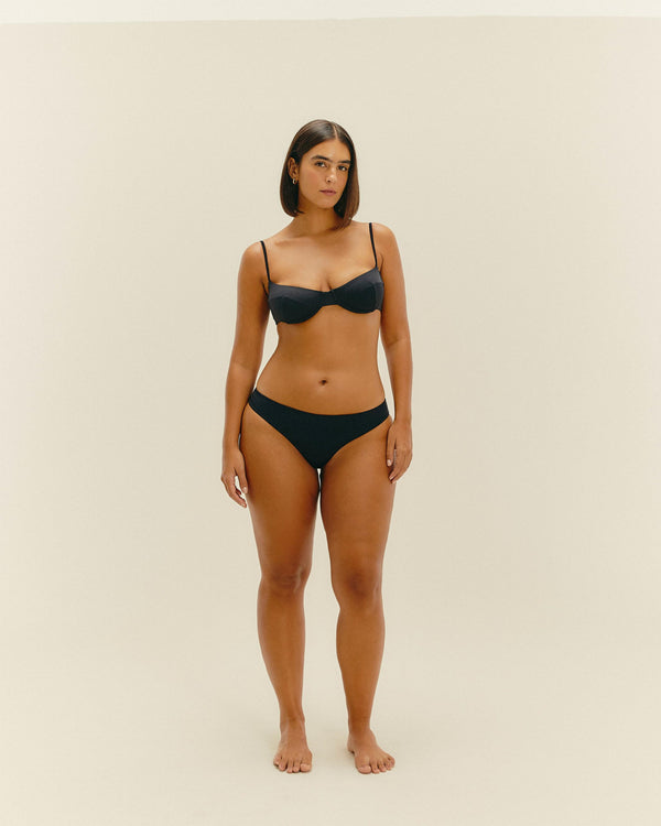 PIPING HOTPANTS BLACK