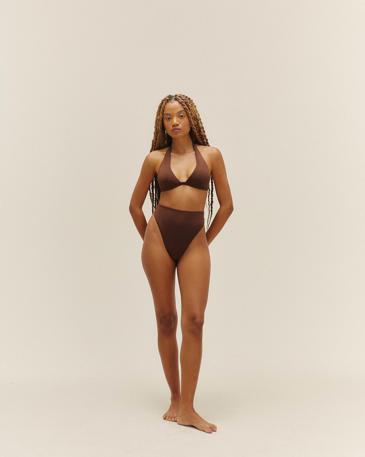 SHORT PIPING BRAUNA MARRON