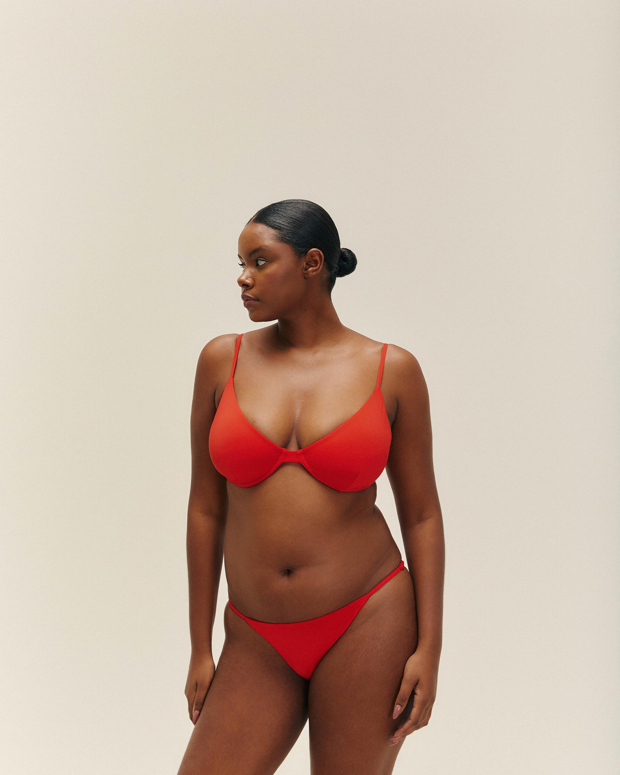 ADJUSTABLE DEVA BOTTOM RED SHIFT