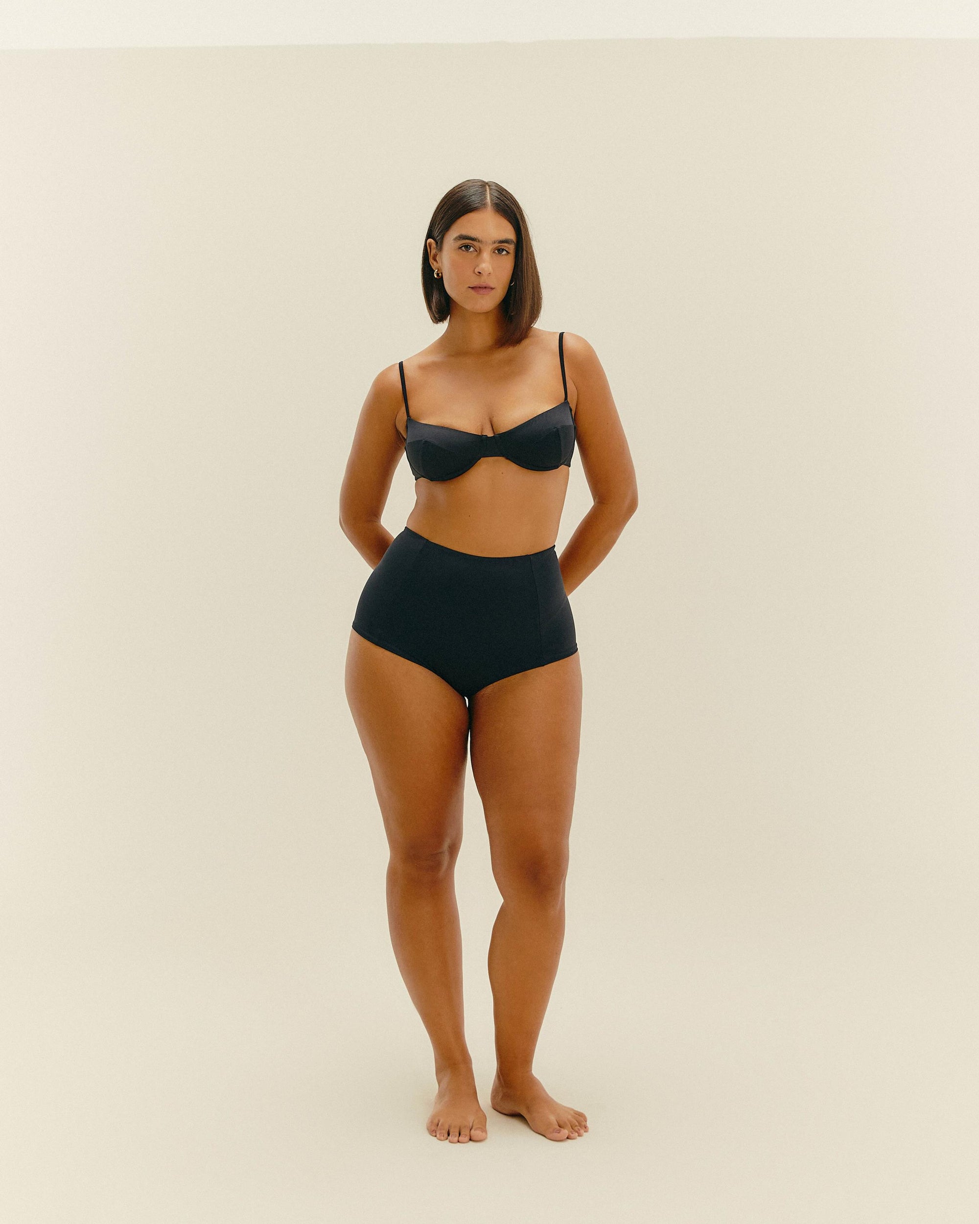 DENISE BLACK HOTPANTS