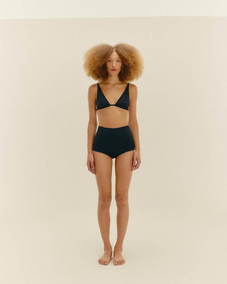 DENISE BLACK HOTPANTS