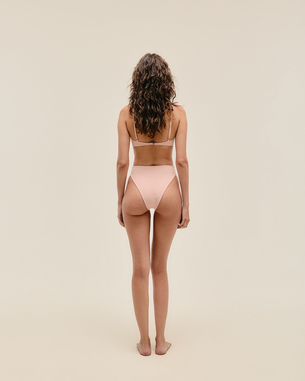 MAH ROSEHIP HOTPANTS