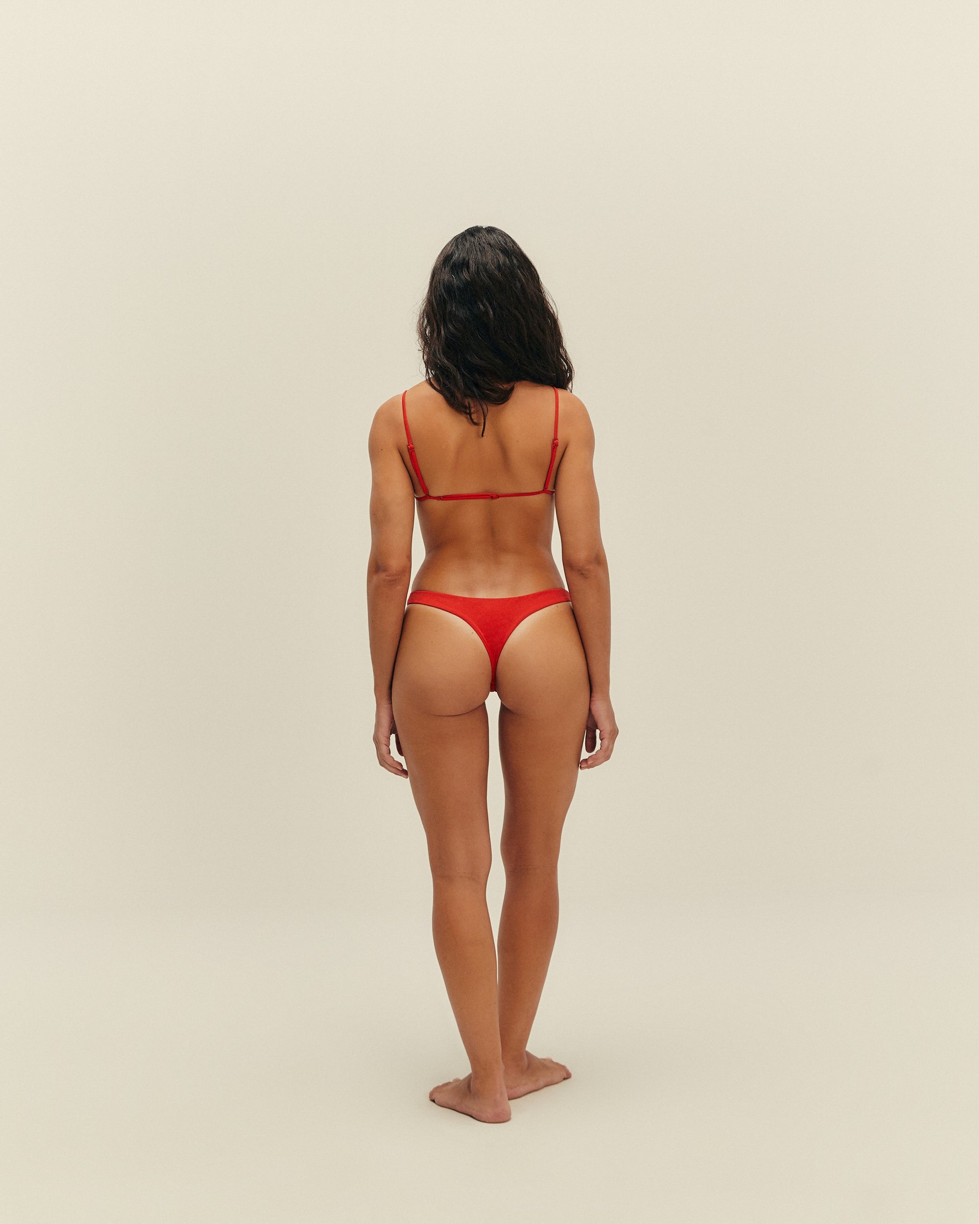 LARA BOTTOM RED SHIFT