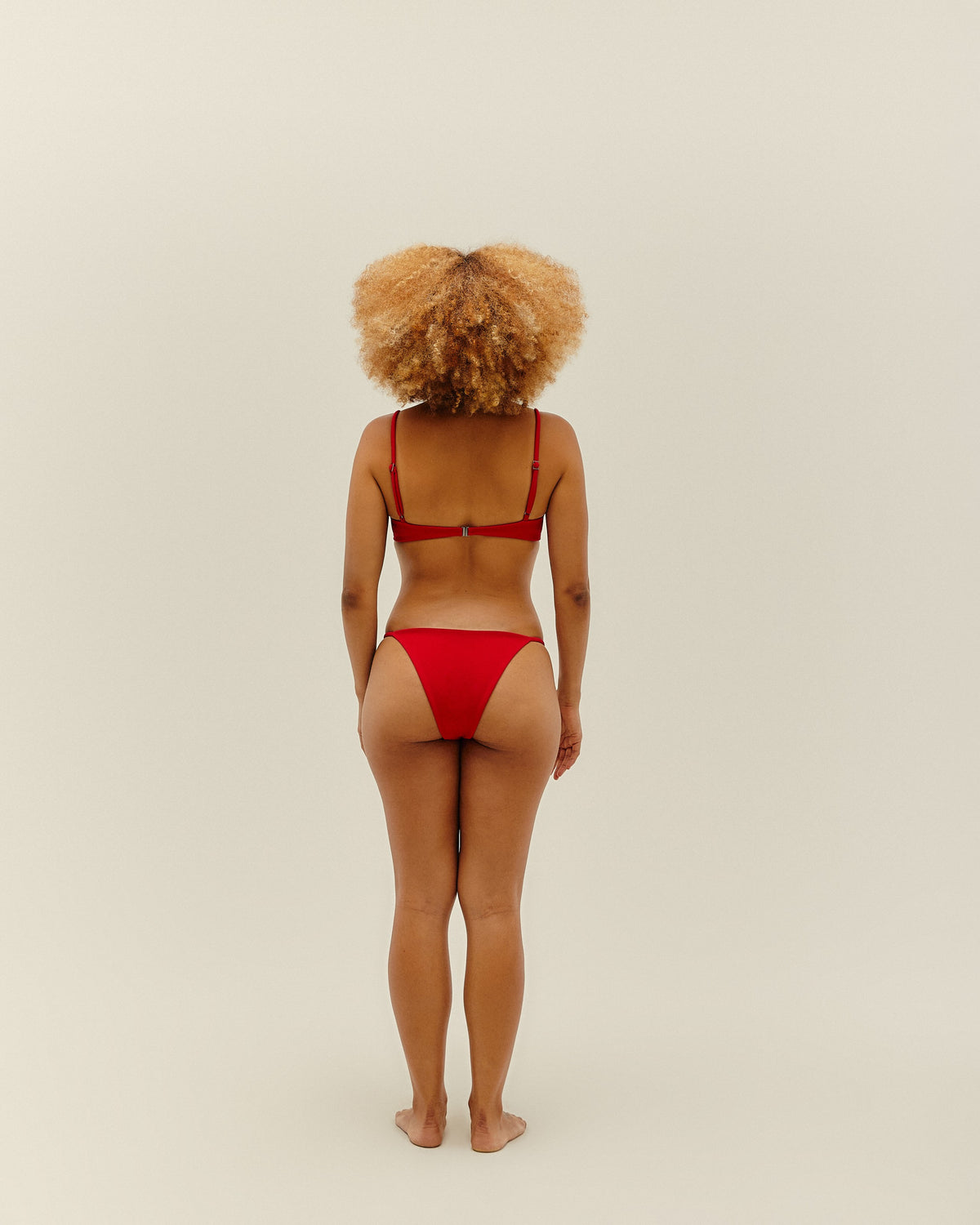LARI BOTTOM RED CREPE