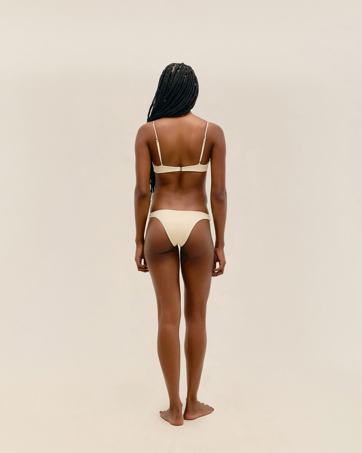 THIN BASIC WHITE BOTTOMS WITH SPORTY STRIPES