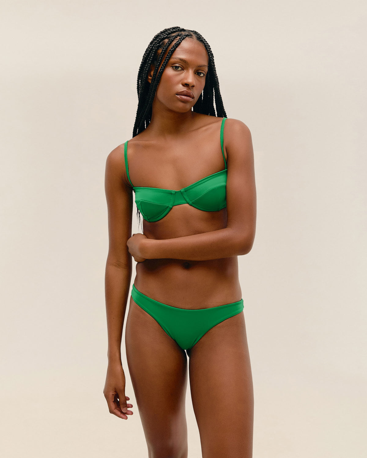 THIN BASIC BOTTOMS IN VINTAGE GREEN