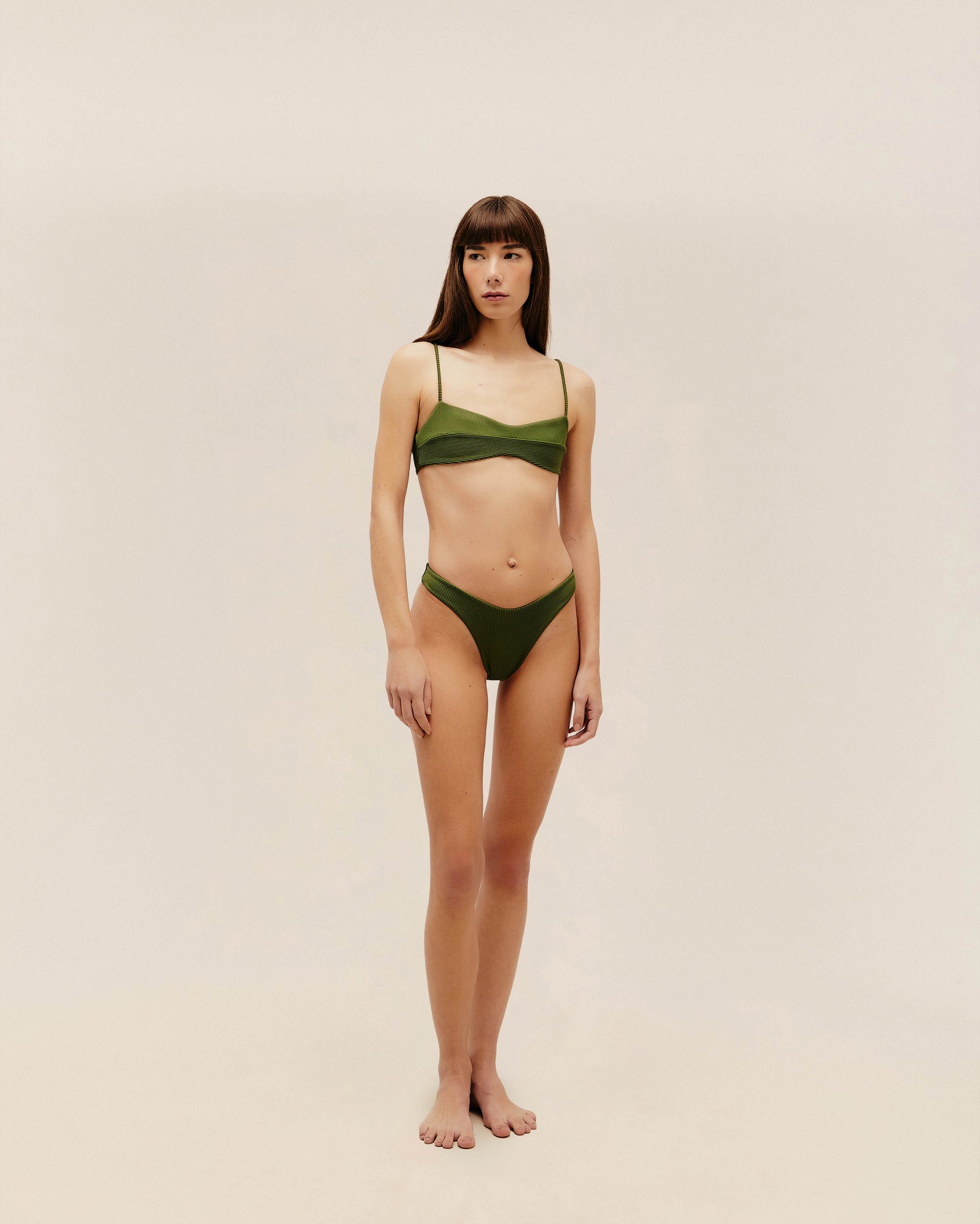 RIBBED LEIA BOTTOMS IN OLIVE GREEN